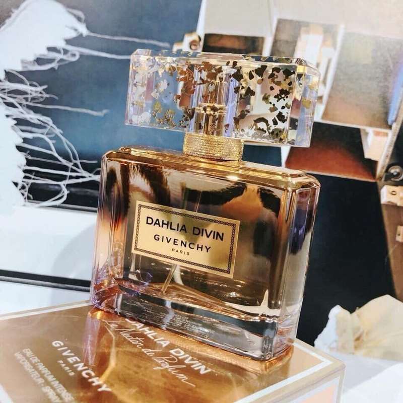 Givenchy Dahlia Divin Le Nectar de Parfum EDP 5