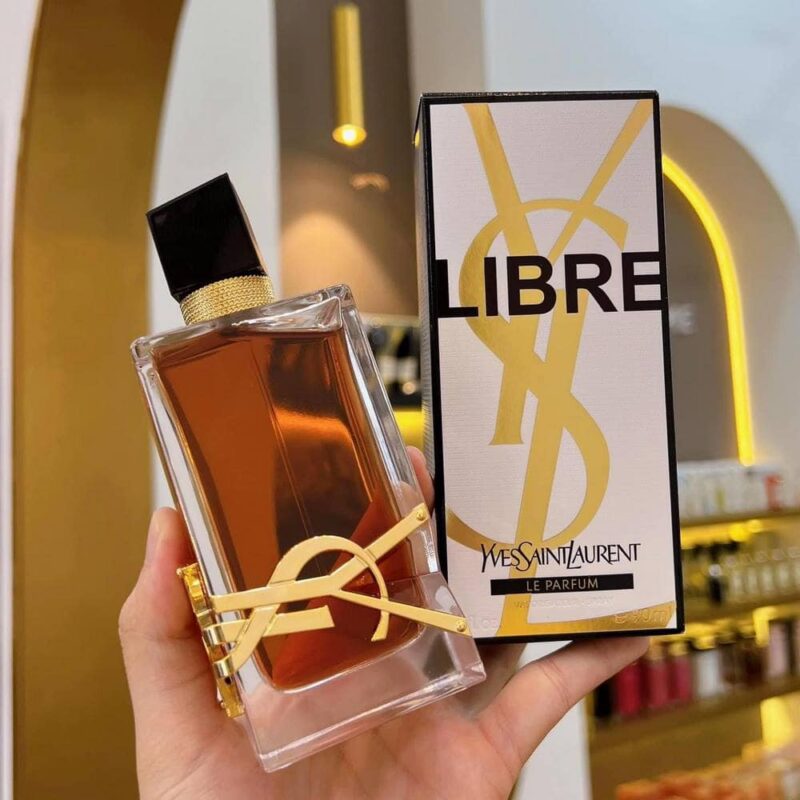 Yves Saint Laurent Libre Le Parfum 3